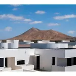 Casa Tiare - Roof Top - By Ftv Holidays Homes * La Oliva