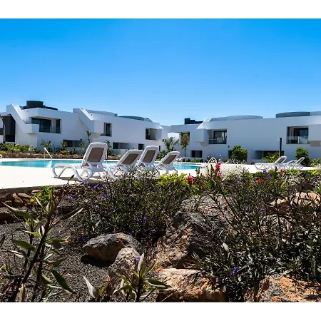 Ftv Holidays Homes Casa Tiare *