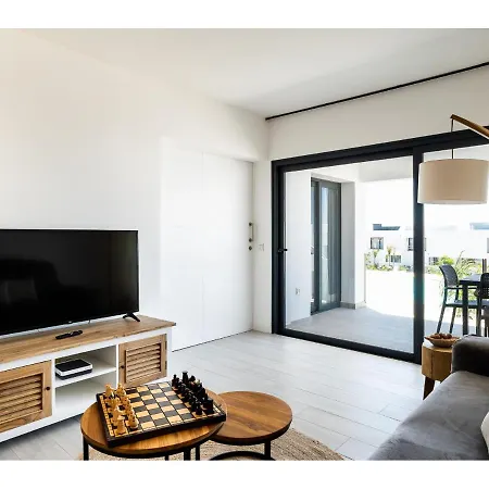 Casa Tiare - Roof - By Ftv Holidays Homes *