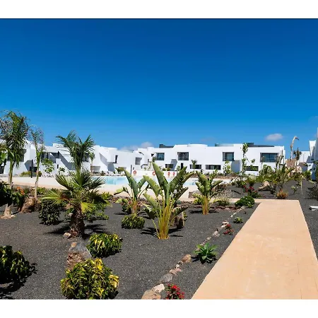 Ftv Holidays Homes Casa Tiare *