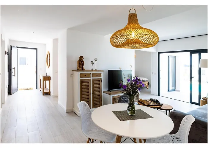 Ftv Holidays Homes Casa Tiare