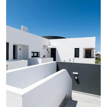 Apartment Casa Tiare - Roof - By Ftv Holidays Homes
